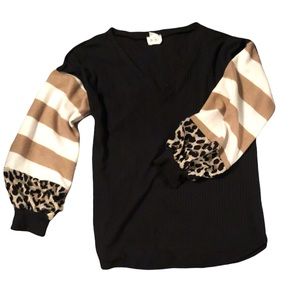 BiBi 😍 Black Waffle Knit Top with Color Block Sleeves • Size Med